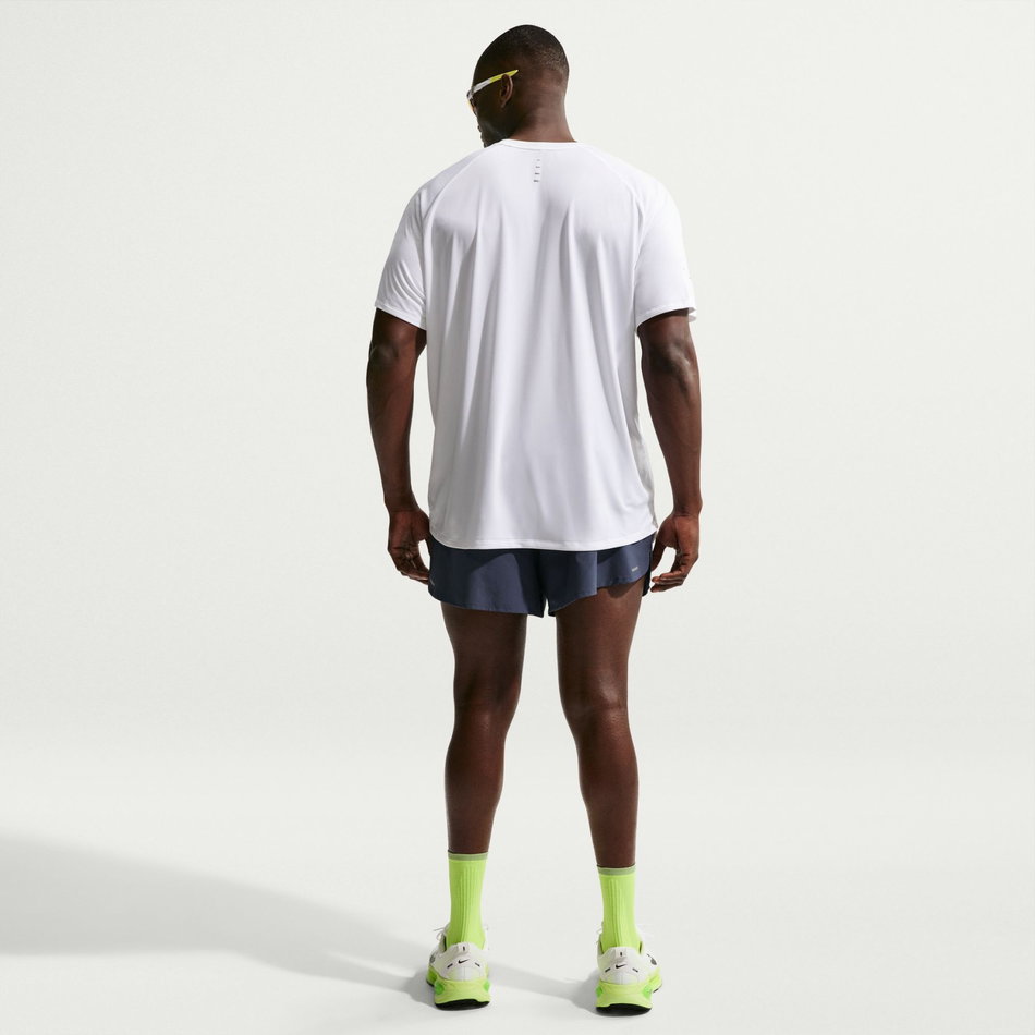 Dri-FIT ADV Stride Ss Top Erkek Beyaz Tişört