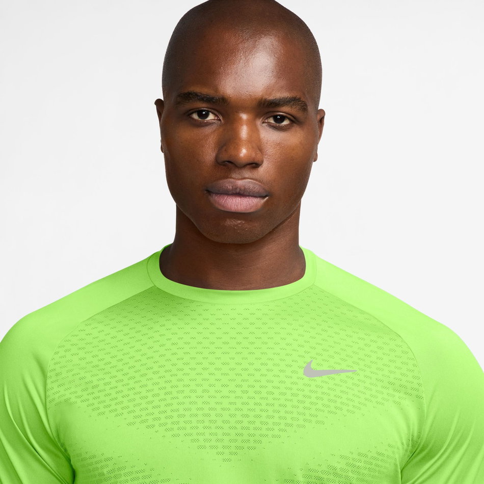 Dri-FIT ADV Stride Ss Top Erkek Yeşil Tişört
