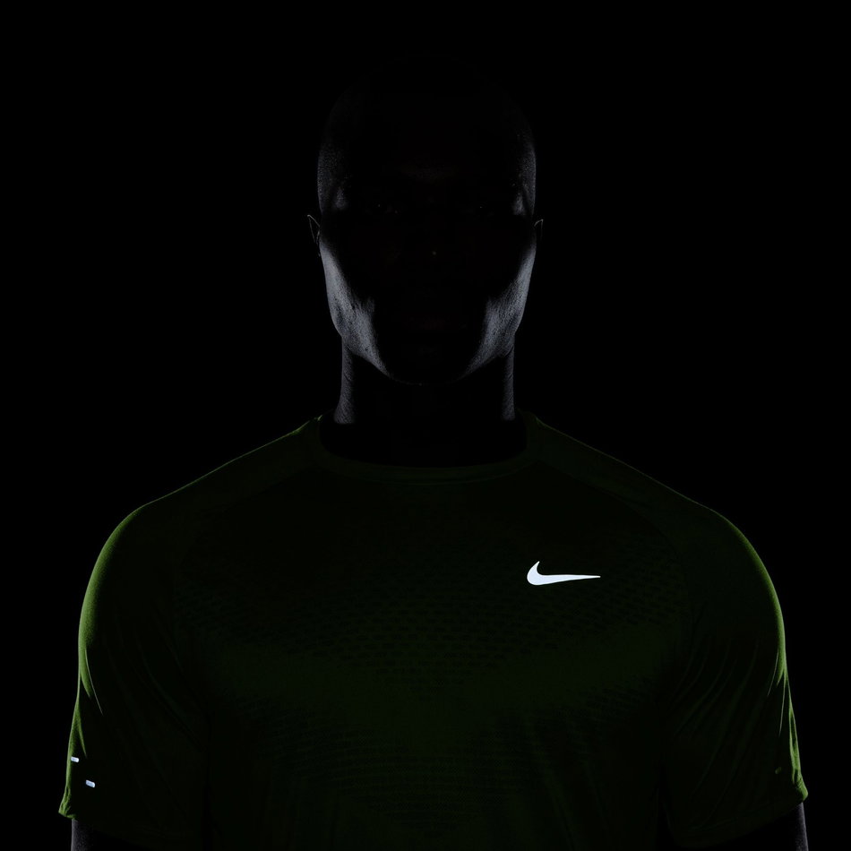Dri-FIT ADV Stride Ss Top Erkek Yeşil Tişört