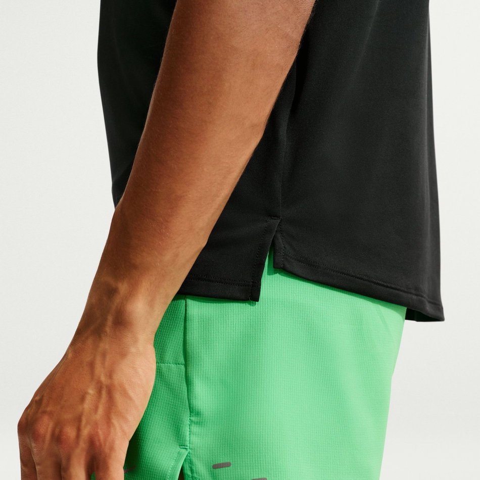 Dri-FIT ADV Stride Unstop Ss Top Erkek Siyah Tişört