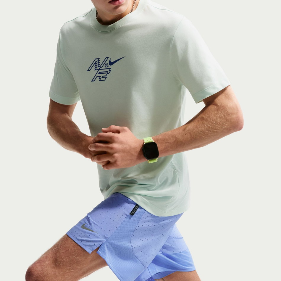 Dri-FIT Breathe Challenger 7
