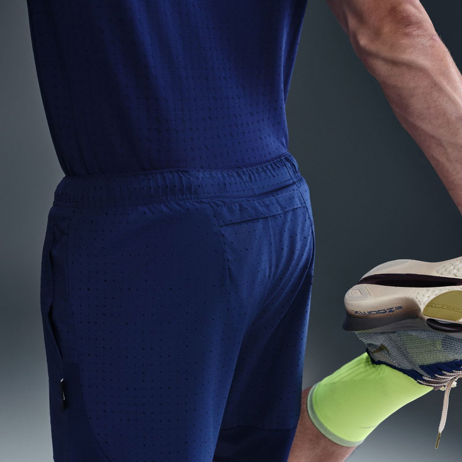 Dri-FIT Breathe Challenger 7