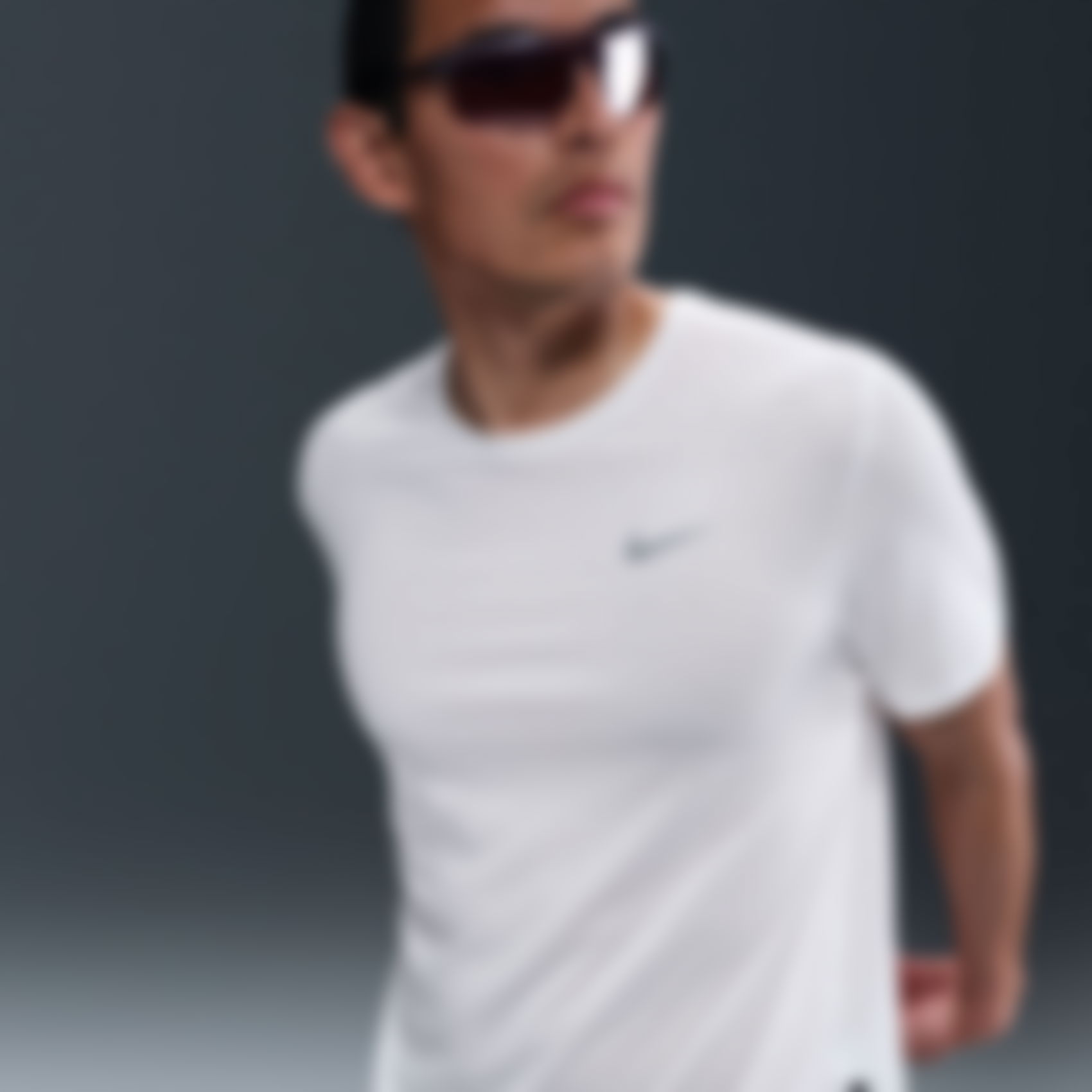 NIKE - Dri-FIT Breathe Miler SS Top Erkek Beyaz Tişört