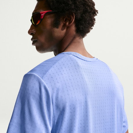 NIKE - Dri-FIT Breathe Miler Ss Top Erkek Mavi Tişört (1)