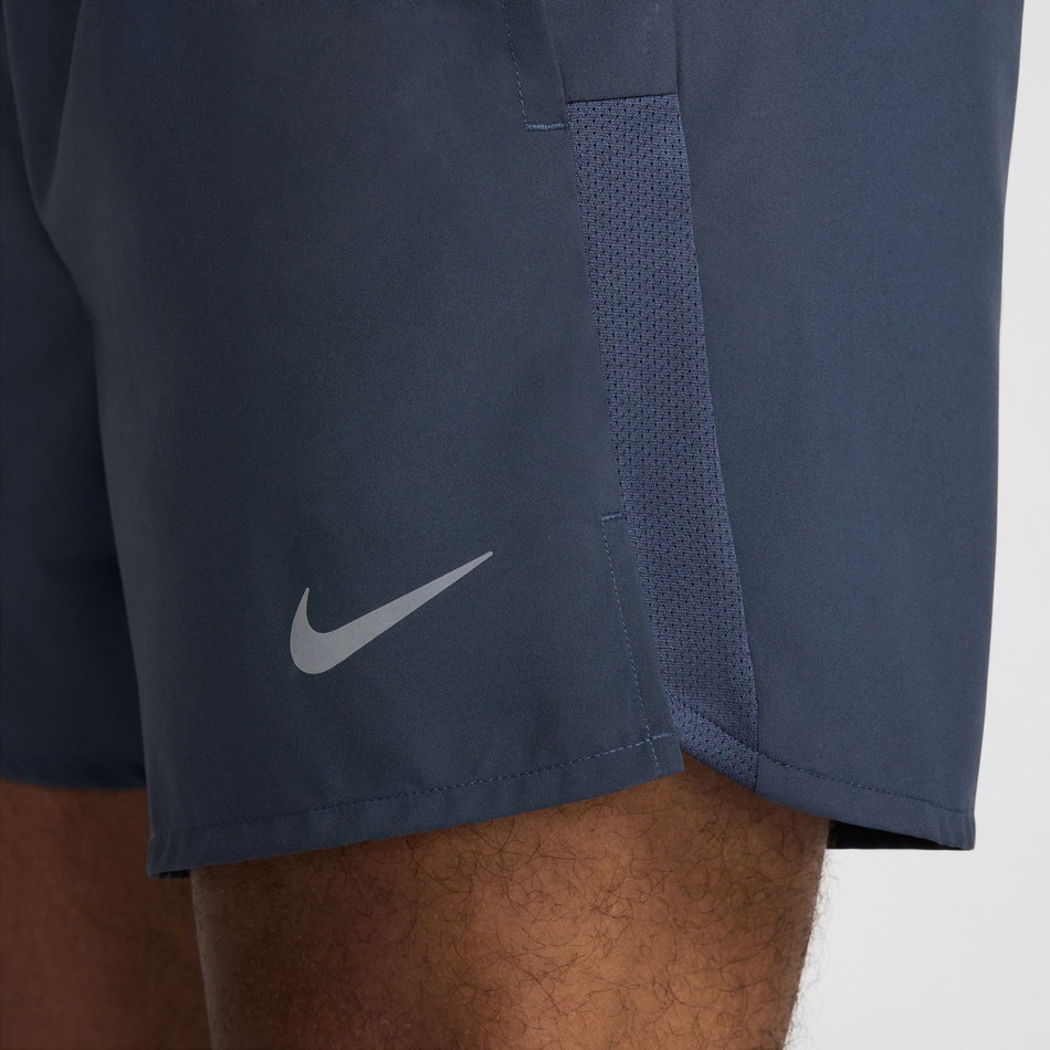 Dri-FIT Challenger 5