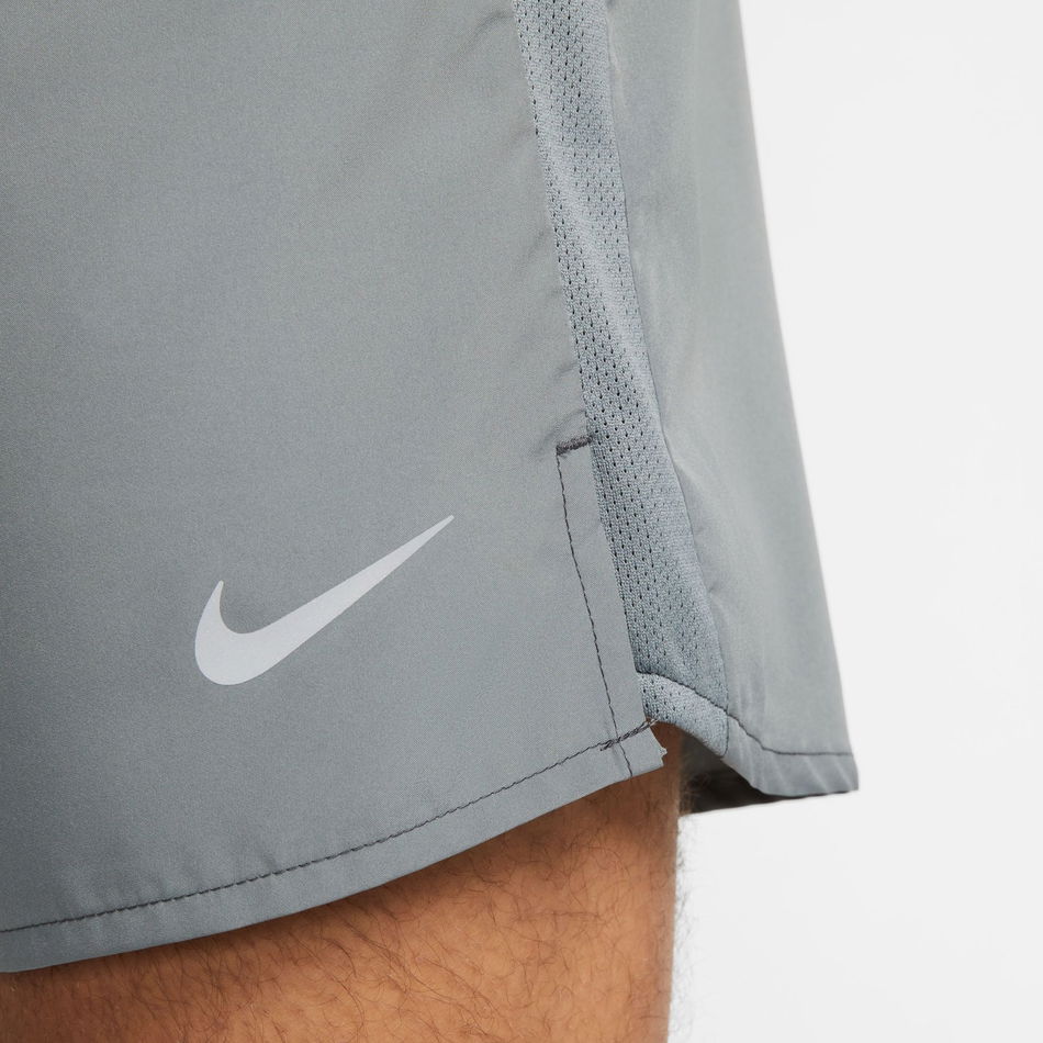 Dri-FIT Challenger 7Ul Short Erkek Gri Şort