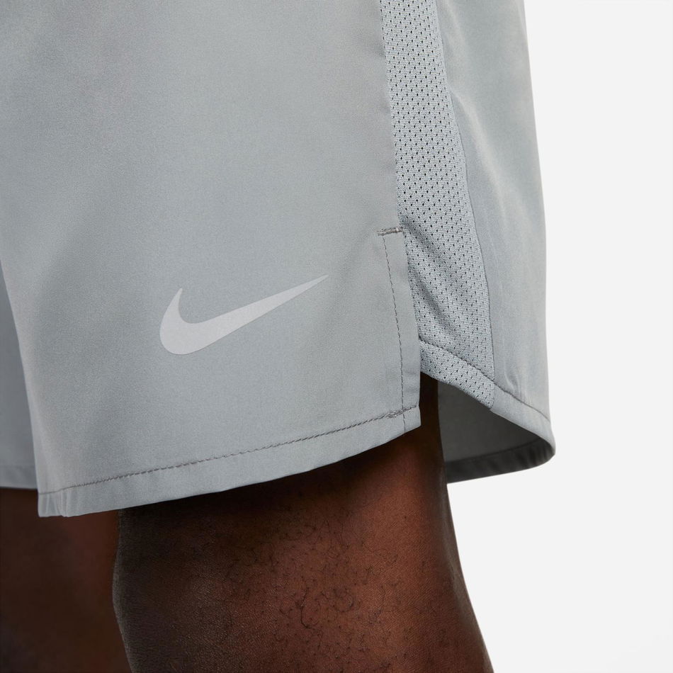 Dri-FIT Challenger 9UL Short Erkek Şort