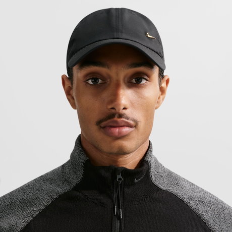 NIKE - Dri-FIT Club Cap Metal Swoosh Siyah Şapka