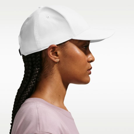 NIKE - Dri-FIT Club Cap S Cb Metal Futura L Beyaz Şapka (1)