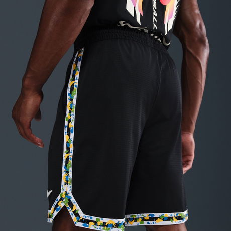 NIKE - Dri-FIT DNA 8