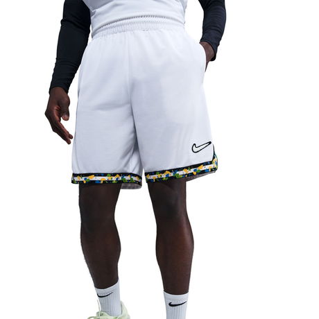 NIKE - Dri-FIT DNA 8