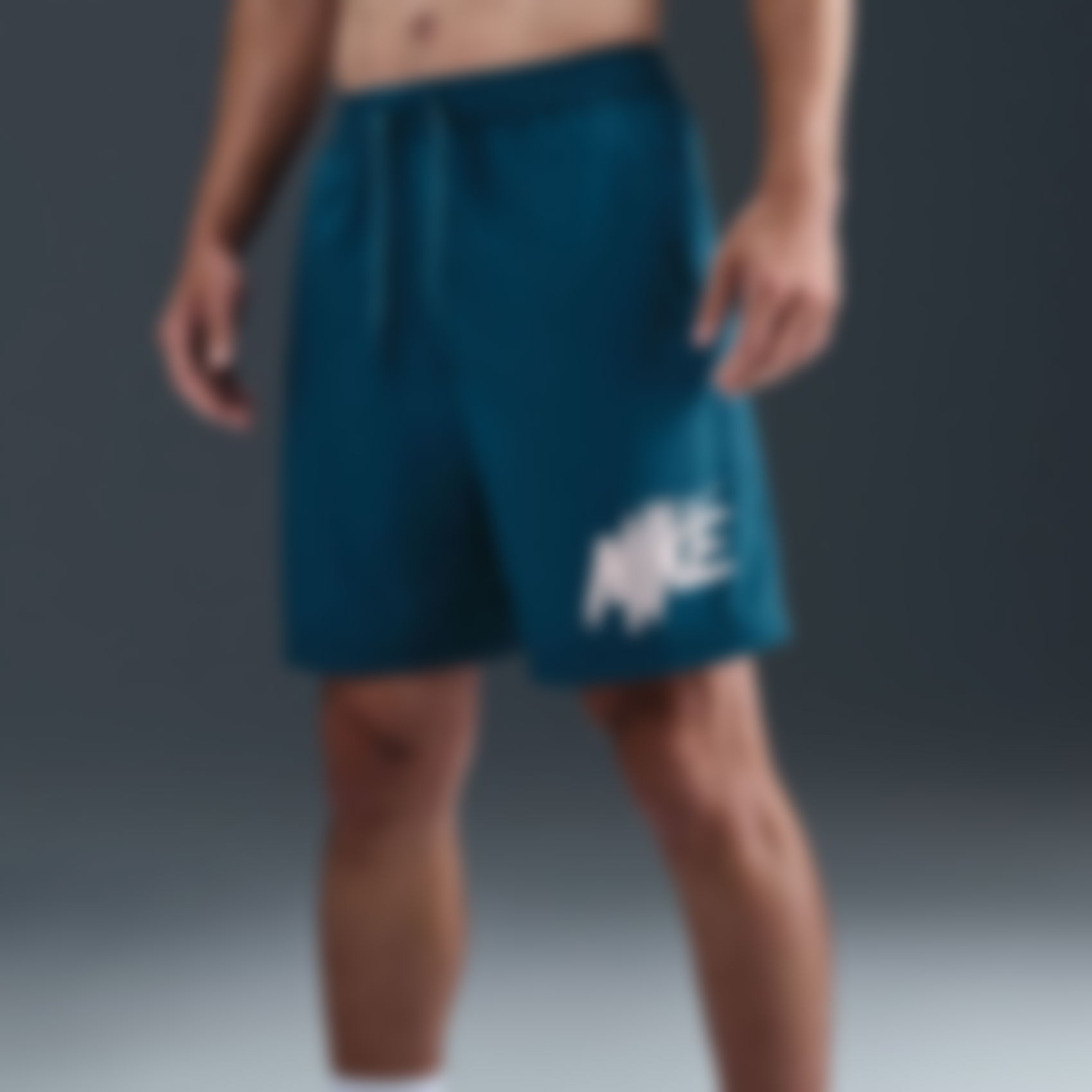 NIKE - Dri-FIT Form 9