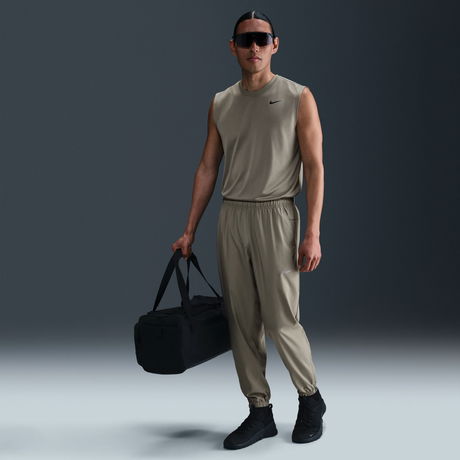 NIKE - Dri Fit Form Pant Taper Erkek Bej Eşofman Altı