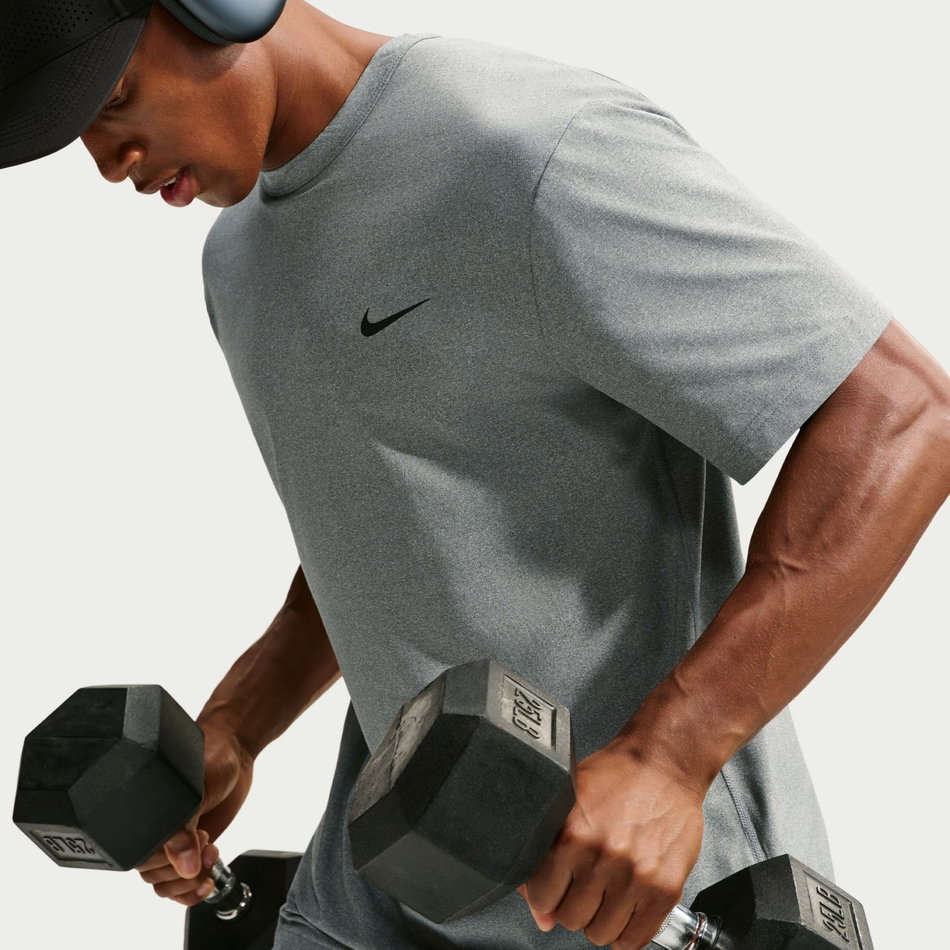 Dri-FIT Hyverse Erkek Tişört