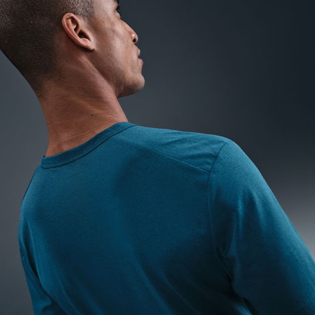 NIKE - Dri-FIT Hyverse GFX Erkek Mavi Tişört (1)