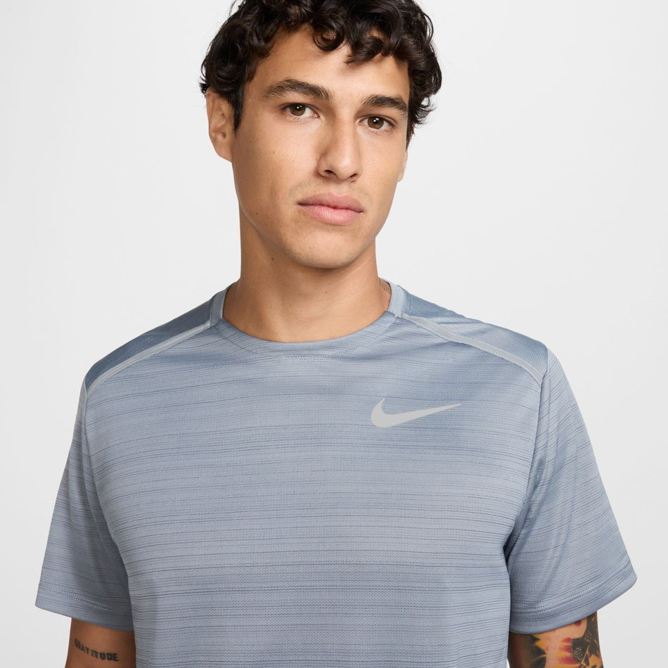 Dri-FIT Miler Erkek Koşu Gri Tişört