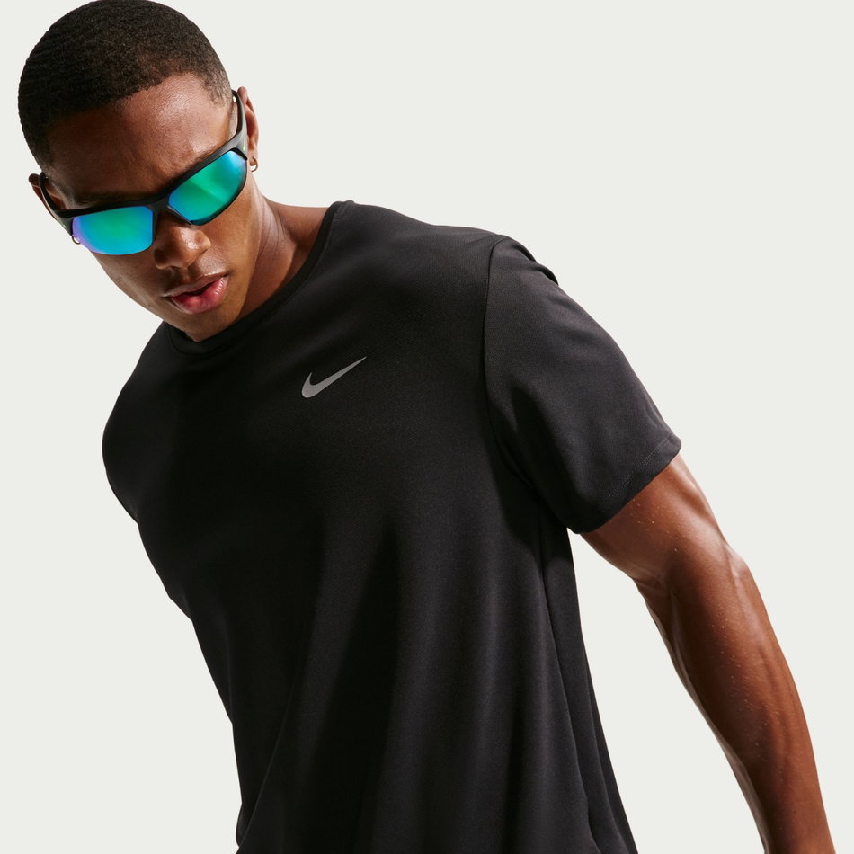Dri-FIT Miler Erkek Tişört
