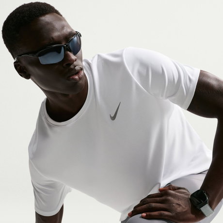 NIKE - Dri-FIT Miler Erkek Tişört