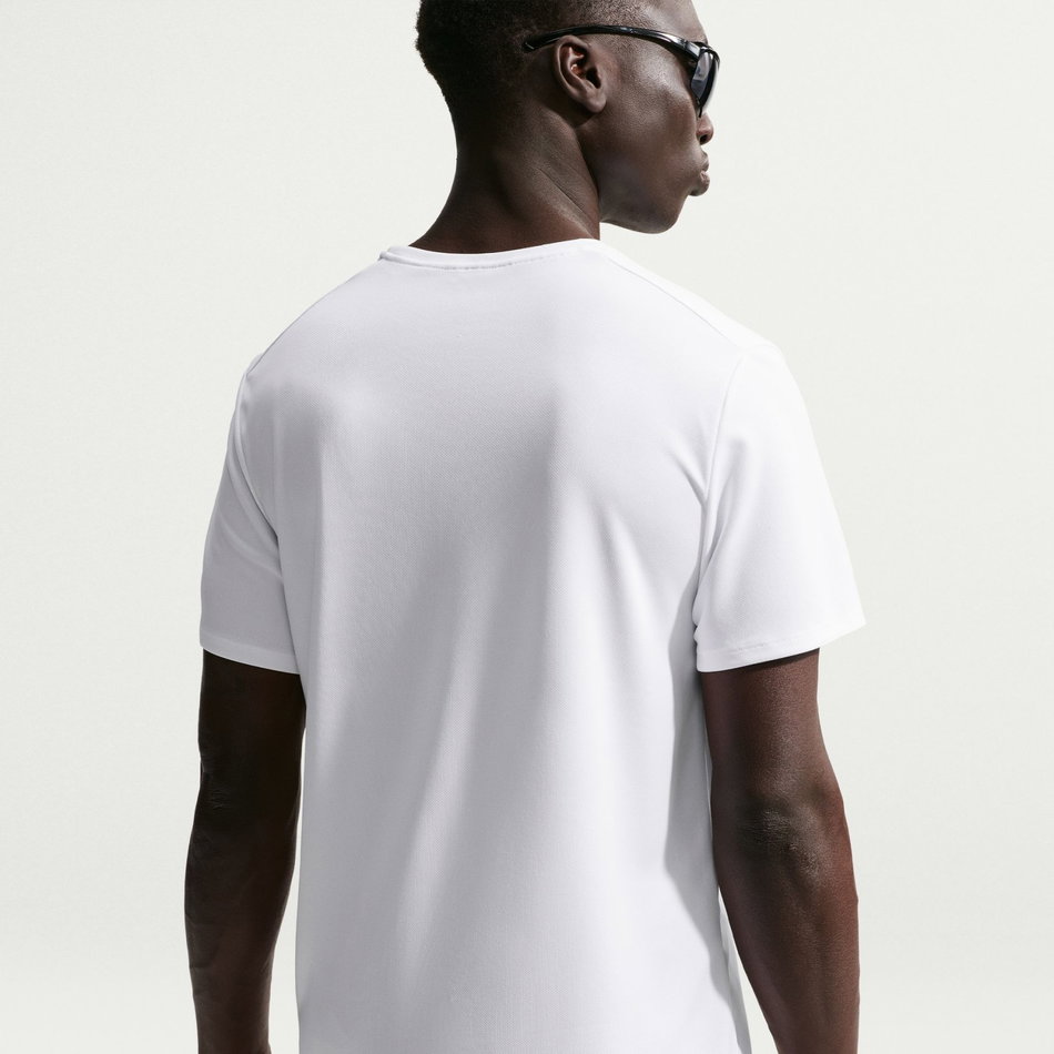 Dri-FIT Miler Erkek Tişört