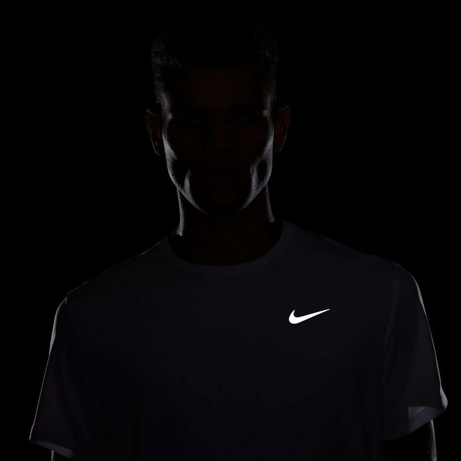 Dri-FIT Miler Erkek Tişört