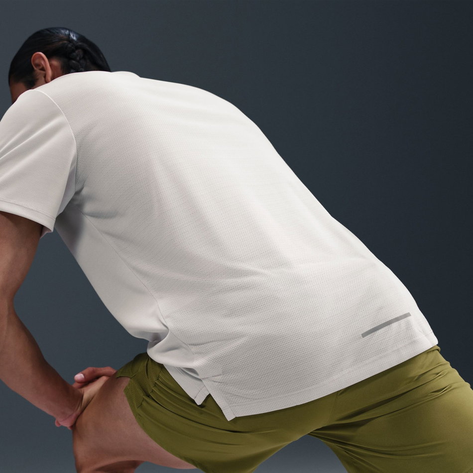 Dri-FIT Miler SS Erkek Bej Tişört
