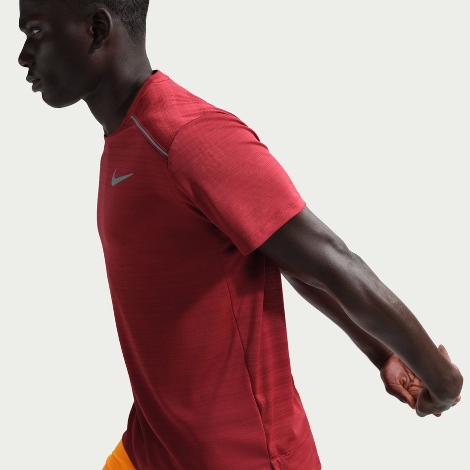 Dri-FIT Miler Ss Erkek Kırmızı Tişört