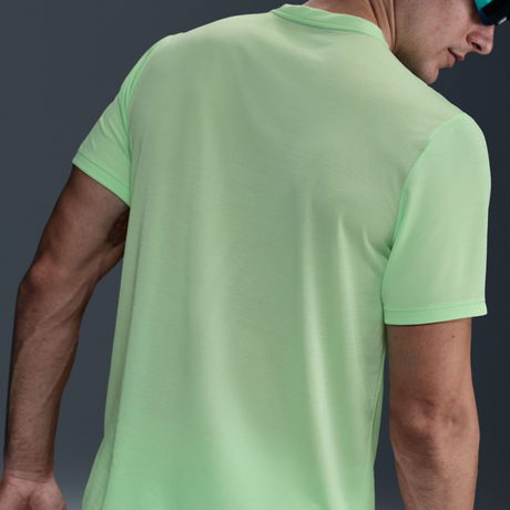 NIKE - Dri-FIT Miler SS Erkek Yeşil Tişört (1)