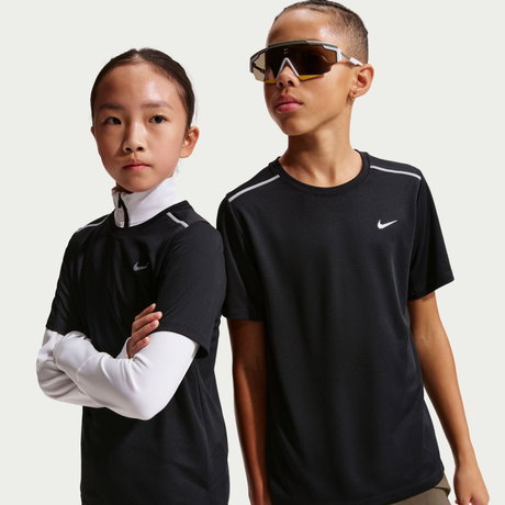 NIKE - Dri-FIT Miler Ss Top Çocuk Siyah Tişört