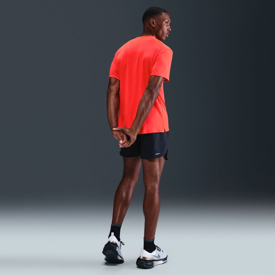 Dri-FIT Miler UV SS Erkek Kırmızı Tişört