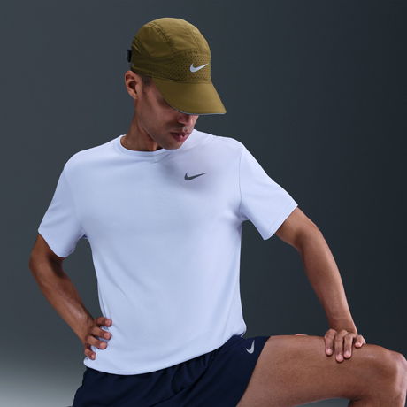 NIKE - Dri-FIT Miler UV SS Tee Erkek Tişört