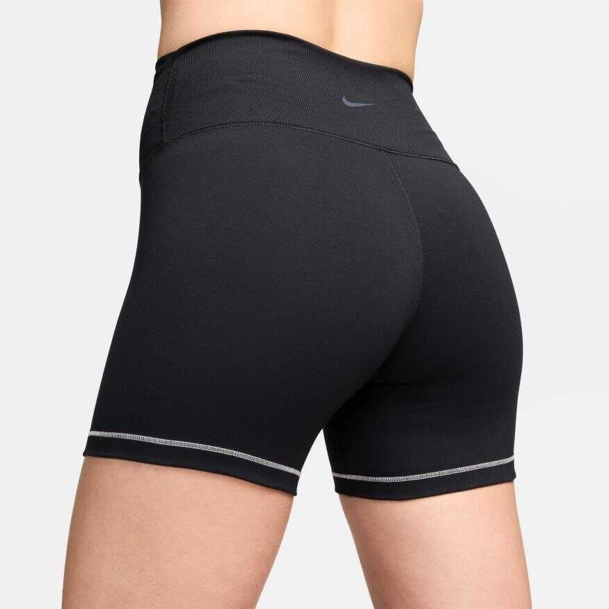 Dri-FIT One Hr 5In Short Kadın Şort