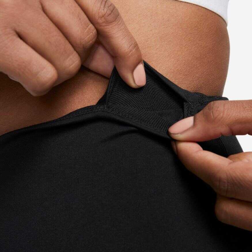 One Dri Fit Hr 7In Short Kadın Şort