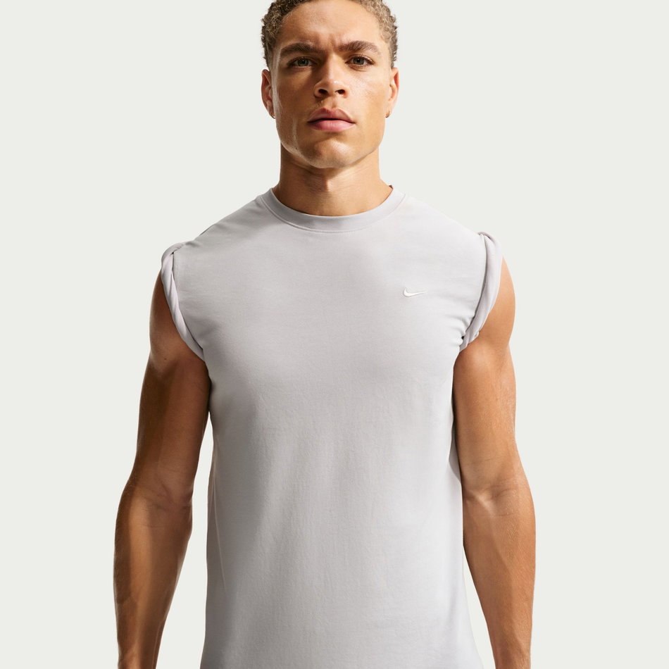 Dri-FIT Primary Ss Erkek Gri Tişört