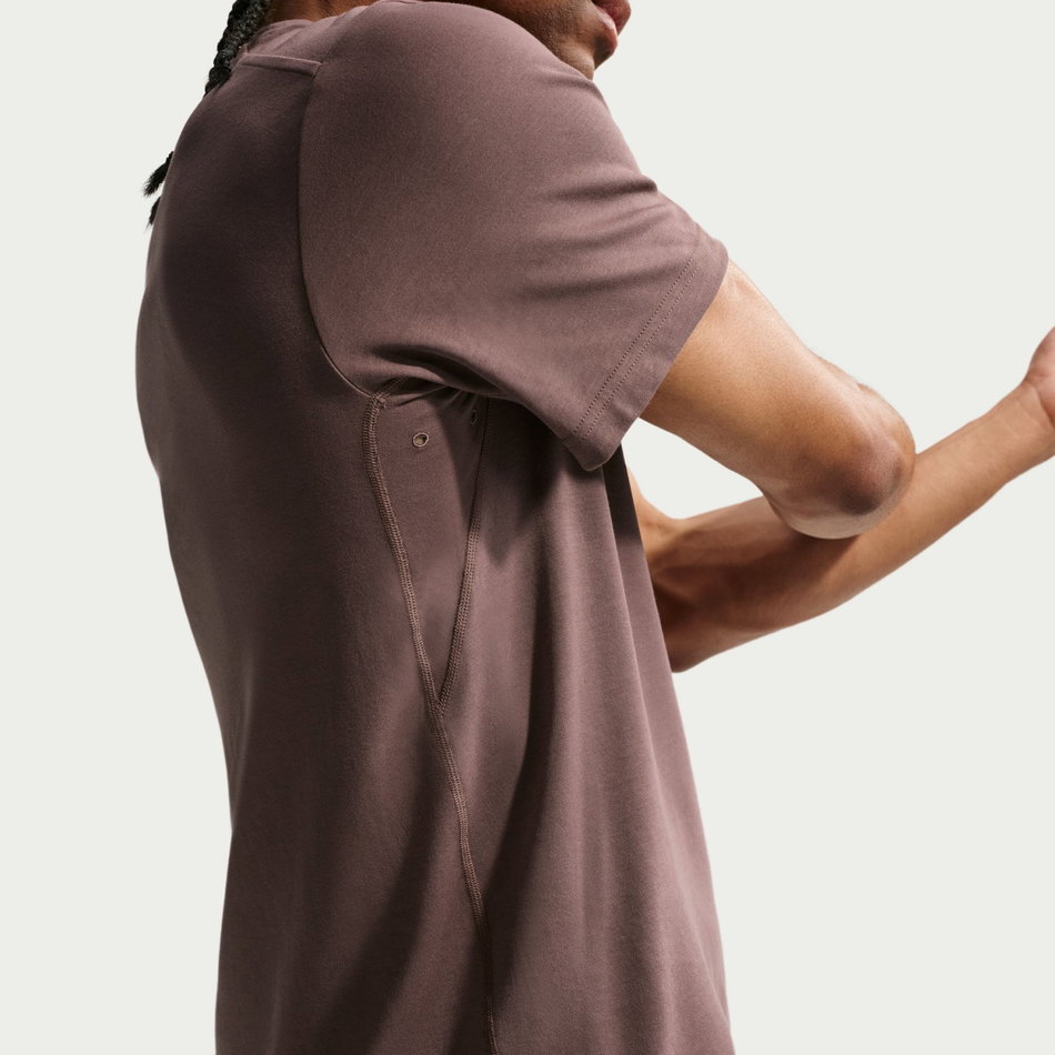 Dri-FIT Primary Ss Erkek Kahverengi Tişört