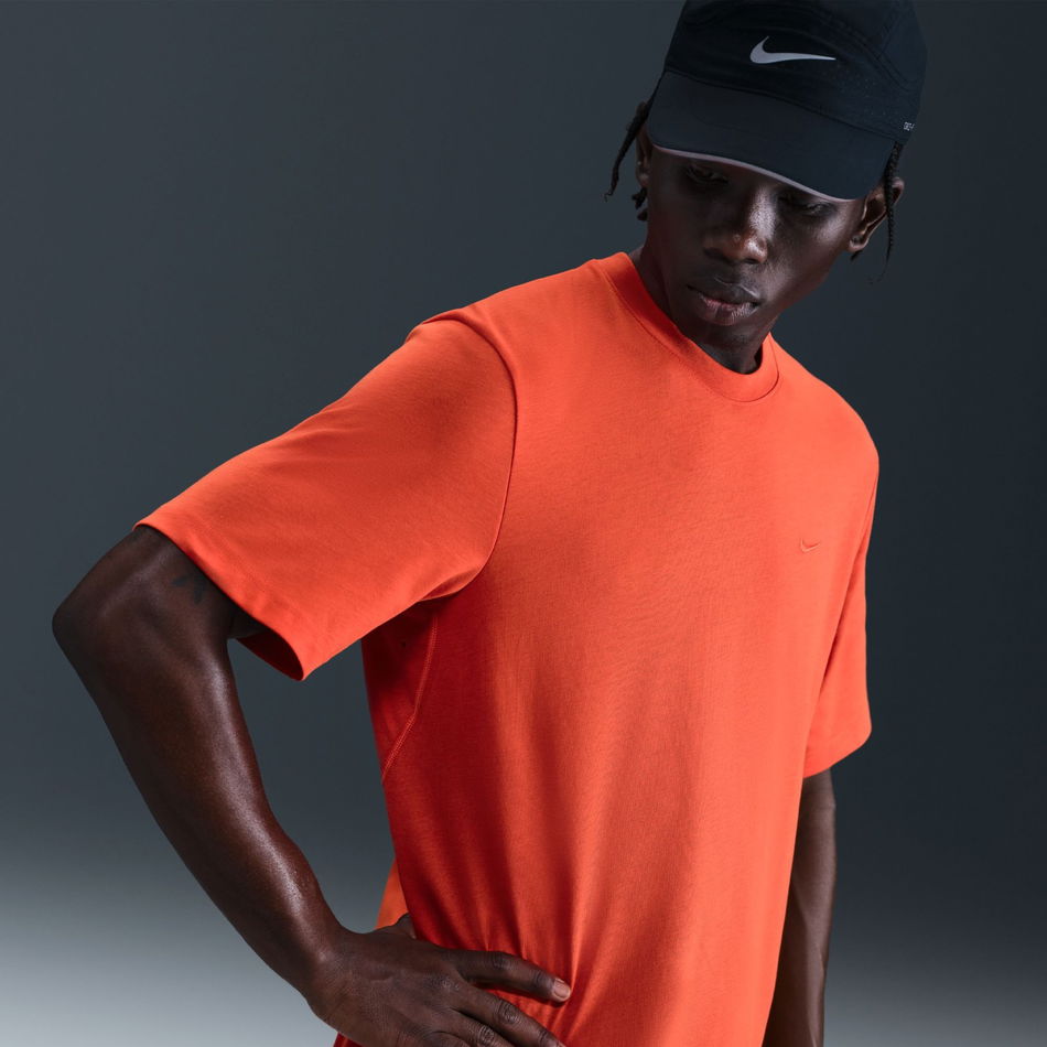Dri-FIT Primary Ss Erkek Turuncu Tişört