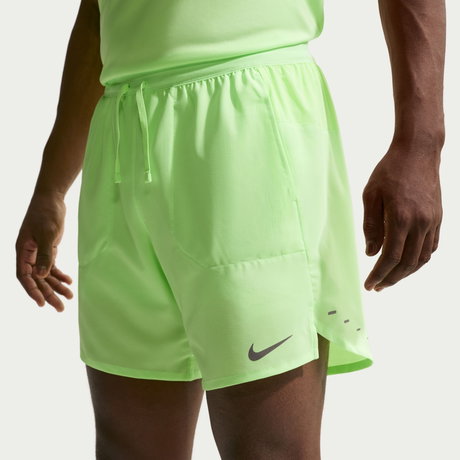 NIKE - Dri-FIT Stride 2in1 7In Short Erkek Yeşil Şort