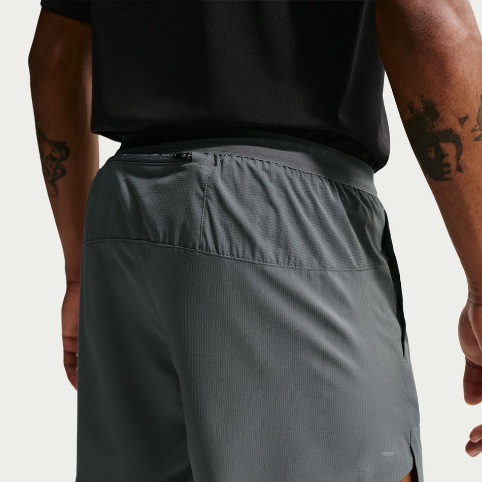 Dri-FIT Stride 5