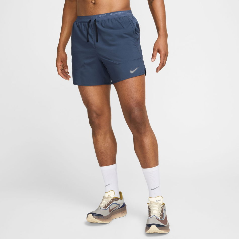 Dri-FIT Stride 5