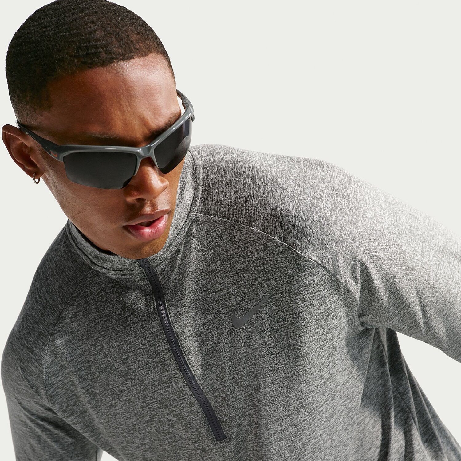 Мужской свитшот Nike Dri-FIT Stride HZ Midlayer