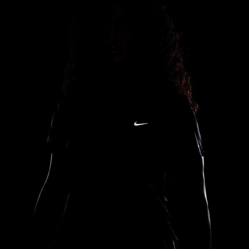Dri Fit Swoosh Short-Sleeve Crop Kadın Tişört
