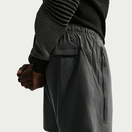 NIKE - Dri-FIT Tech Woven Short Erkek Şort (1)