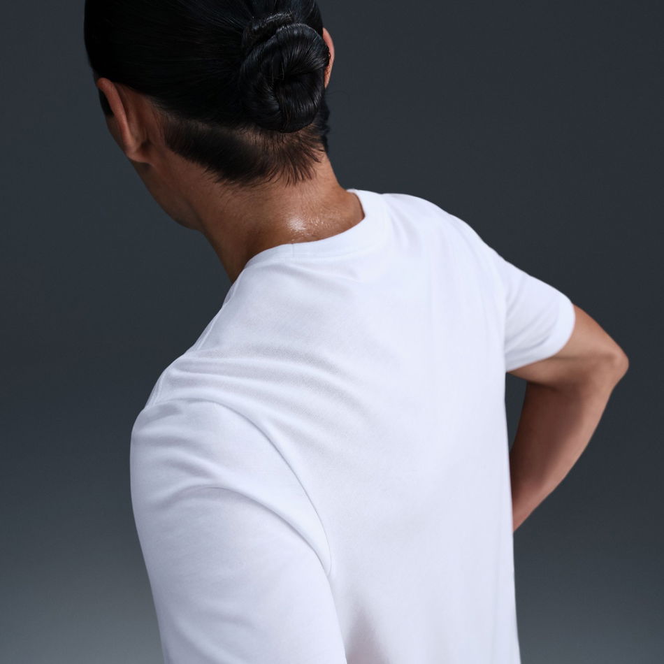 Dri-FIT Tee Lava Swoosh Erkek Beyaz Tişört