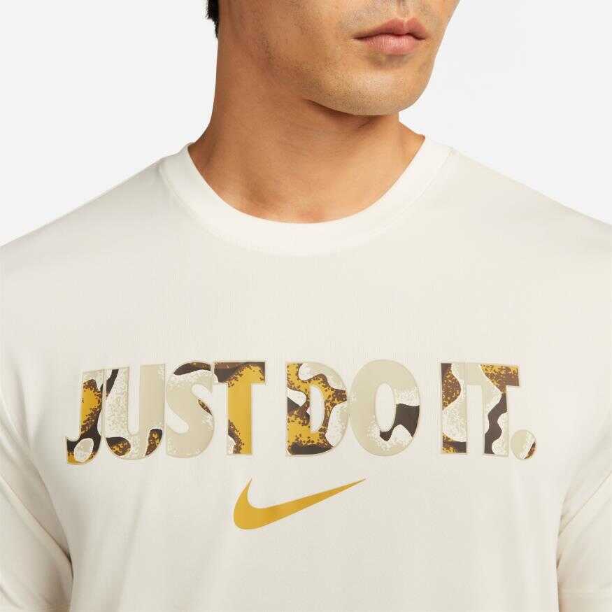 Dri Fit Tee Legend Short-Sleeve Erkek Tişört