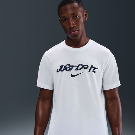 NIKE - Dri-FIT Tee Print Pack Erkek Beyaz Tişört (1)