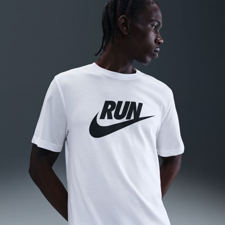 NIKE - Dri-FIT Tee Run Swoosh Erkek Beyaz Tişört