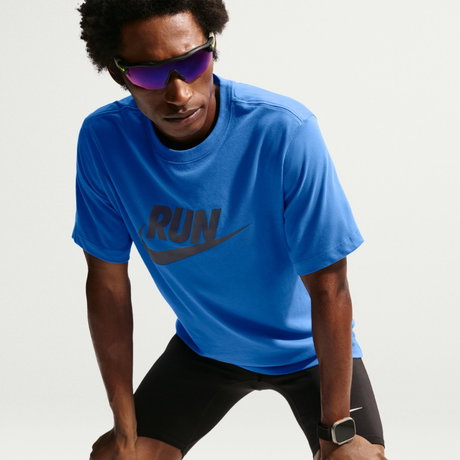 NIKE - Dri-FIT Tee Run Swoosh Erkek Mavi Tişört