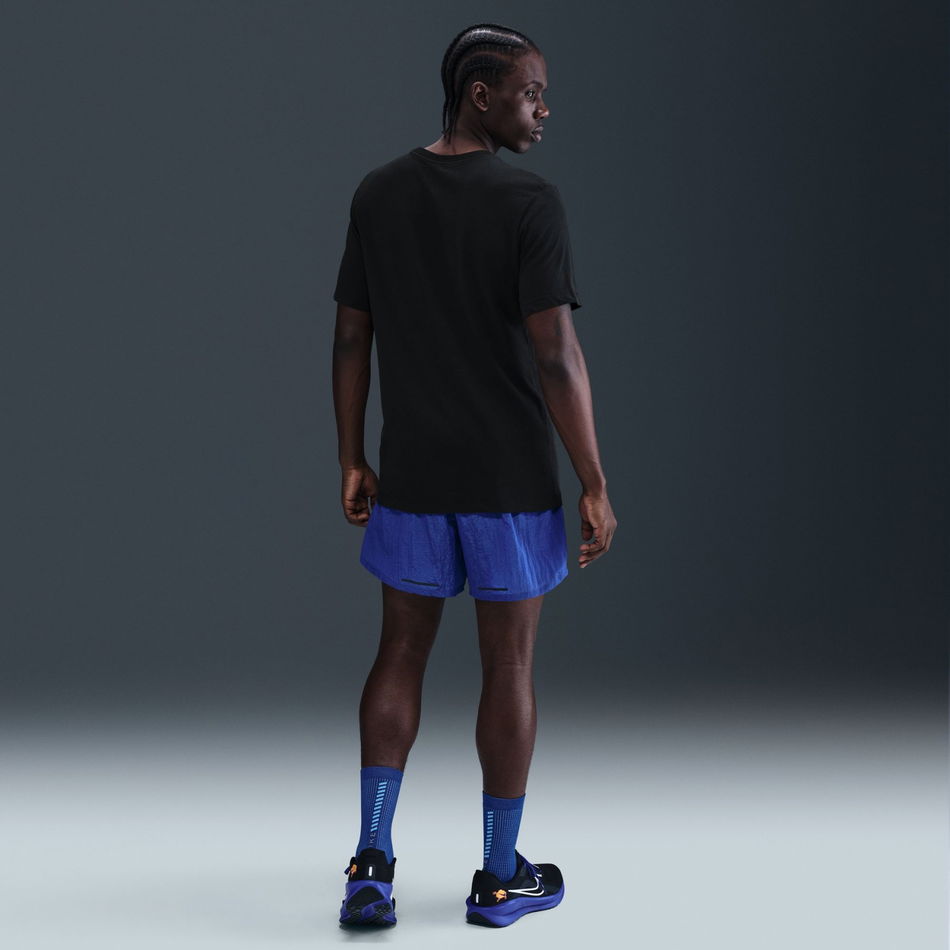 Dri-FIT Tee Run Swoosh Erkek Siyah Tişört