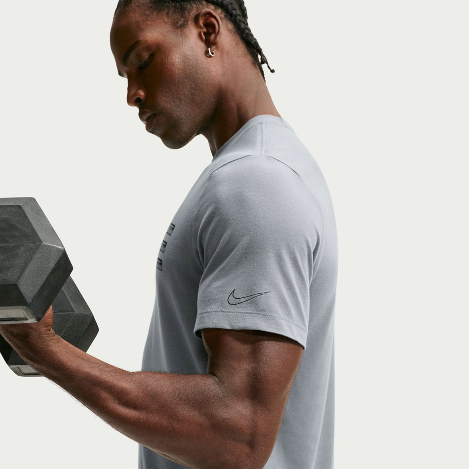 Dri-FIT Tee Std Erkek Gri Tişört