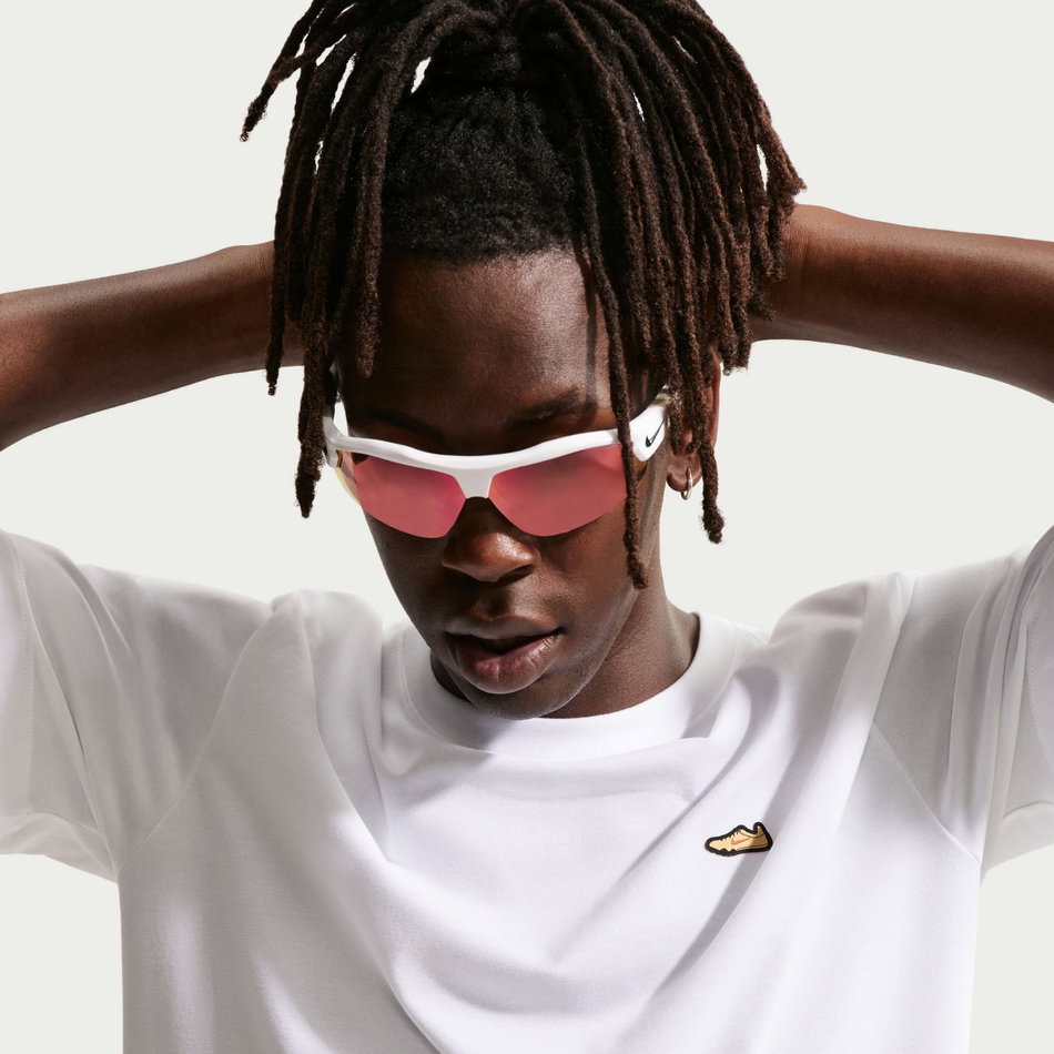 Dri-FIT Tee Std Retro Run Erkek Beyaz Tişört