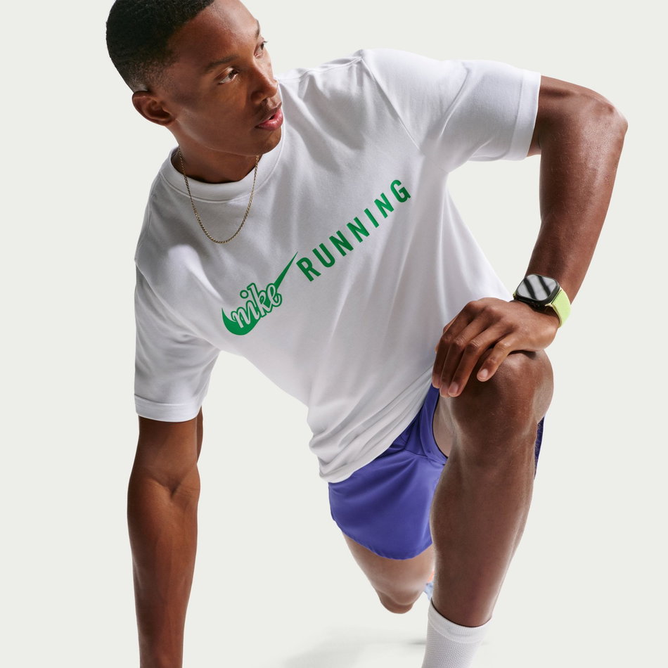 Dri-FIT Tee Std Run DNA Erkek Beyaz Tişört